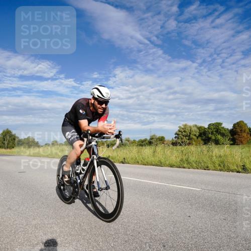 31.08.2025 - Elbe Triathlon Hamburg Michael Burmester http://msf.ph/oto/8661055 31.08.2025 09:01:40 Radfahren 173, 183, 223, 274, 329, 330, 551 meine-sportfotos.de