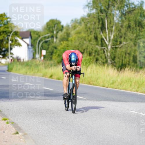 31.08.2025 - Elbe Triathlon Hamburg Michael Burmester http://msf.ph/oto/8661077 31.08.2025 08:57:22 Radfahren 193, 293, 346 meine-sportfotos.de