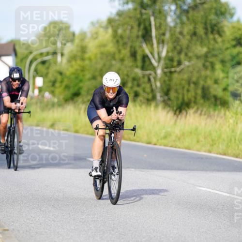 31.08.2025 - Elbe Triathlon Hamburg Michael Burmester http://msf.ph/oto/8661111 31.08.2025 08:57:39 Radfahren 261, 266, 324, 368, 383 meine-sportfotos.de