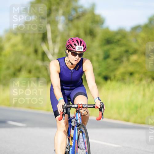 31.08.2025 - Elbe Triathlon Hamburg Michael Burmester http://msf.ph/oto/8661158 31.08.2025 08:58:04 Radfahren 256, 269, 281, 292, 301, 337, 384 meine-sportfotos.de