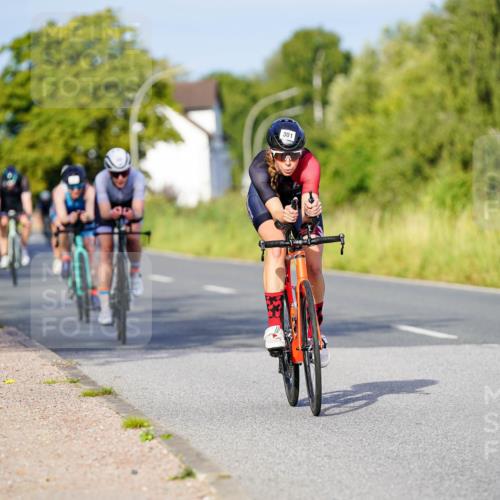 31.08.2025 - Elbe Triathlon Hamburg Michael Burmester http://msf.ph/oto/8661164 31.08.2025 08:58:05 Radfahren 256, 269, 281, 292, 301, 337 meine-sportfotos.de