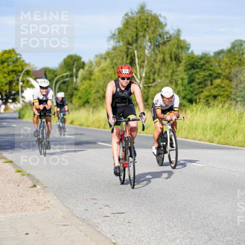 31.08.2025 - Elbe Triathlon Hamburg Michael Burmester http://msf.ph/oto/8661196 31.08.2025 08:58:12 Radfahren 212, 291, 292, 305, 337, 347, 351, 366 meine-sportfotos.de