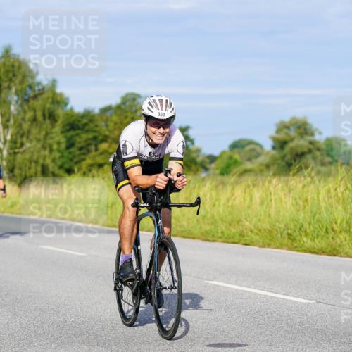 31.08.2025 - Elbe Triathlon Hamburg Michael Burmester http://msf.ph/oto/8661205 31.08.2025 08:58:14 Radfahren 212, 259, 291, 305, 347, 351, 366 meine-sportfotos.de