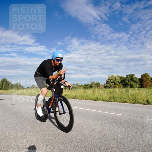 31.08.2025 - Elbe Triathlon Hamburg Michael Burmester http://msf.ph/oto/8661213 31.08.2025 09:03:55 Radfahren 200, 232, 238, 535 meine-sportfotos.de