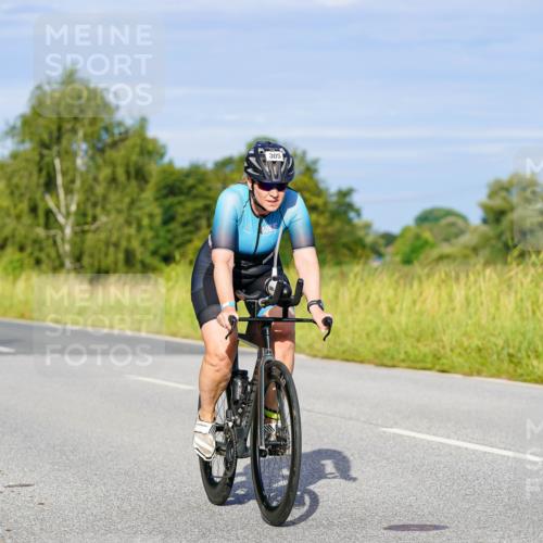 31.08.2025 - Elbe Triathlon Hamburg Michael Burmester http://msf.ph/oto/8661225 31.08.2025 08:58:18 Radfahren 212, 259, 305, 366, 385 meine-sportfotos.de