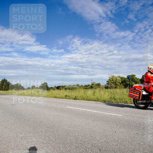 31.08.2025 - Elbe Triathlon Hamburg Michael Burmester http://msf.ph/oto/8661249 31.08.2025 09:04:49 Radfahren 230 meine-sportfotos.de
