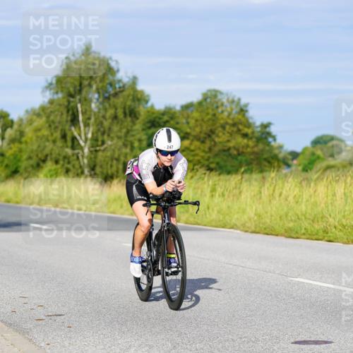 31.08.2025 - Elbe Triathlon Hamburg Michael Burmester http://msf.ph/oto/8661252 31.08.2025 08:58:26 Radfahren 239, 247, 268, 278, 385 meine-sportfotos.de