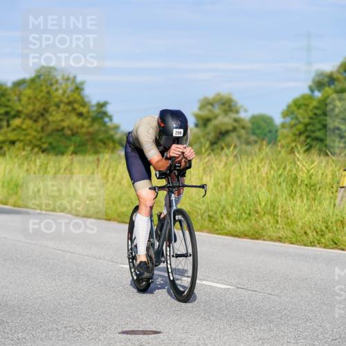 31.08.2025 - Elbe Triathlon Hamburg Michael Burmester http://msf.ph/oto/8661306 31.08.2025 08:58:36 Radfahren 206, 287, 341 meine-sportfotos.de
