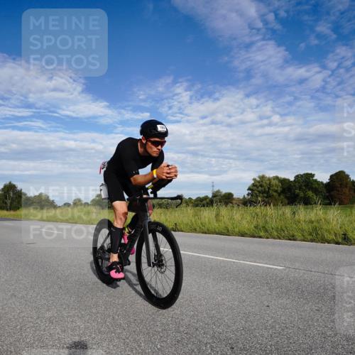 31.08.2025 - Elbe Triathlon Hamburg Michael Burmester http://msf.ph/oto/8661314 31.08.2025 09:06:07 Radfahren 189, 228, 343, 392 meine-sportfotos.de