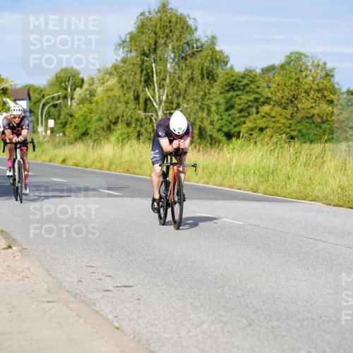 31.08.2025 - Elbe Triathlon Hamburg Michael Burmester http://msf.ph/oto/8661329 31.08.2025 08:58:55 Radfahren 179, 280, 308, 353, 360 meine-sportfotos.de