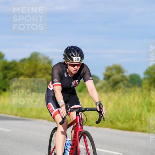 31.08.2025 - Elbe Triathlon Hamburg Michael Burmester http://msf.ph/oto/8661363 31.08.2025 08:59:04 Radfahren 282, 299, 308, 353 meine-sportfotos.de