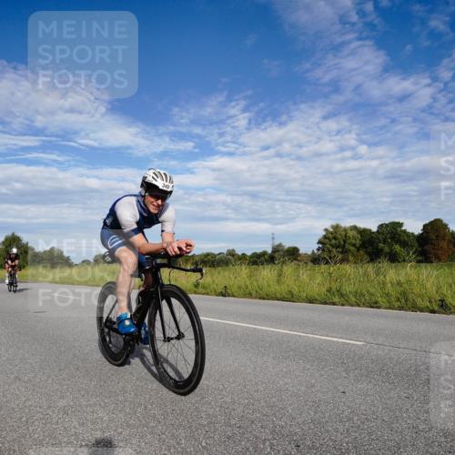 31.08.2025 - Elbe Triathlon Hamburg Michael Burmester http://msf.ph/oto/8661377 31.08.2025 09:07:13 Radfahren 242, 283, 300, 304, 314, 340, 342, 441 meine-sportfotos.de