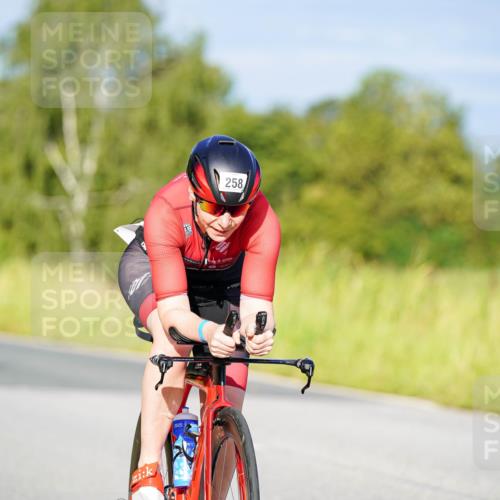 31.08.2025 - Elbe Triathlon Hamburg Michael Burmester http://msf.ph/oto/8661383 31.08.2025 08:59:12 Radfahren 175, 258, 282, 357 meine-sportfotos.de