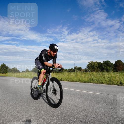 31.08.2025 - Elbe Triathlon Hamburg Michael Burmester http://msf.ph/oto/8661400 31.08.2025 09:07:36 Radfahren 231, 254, 272, 276, 468 meine-sportfotos.de