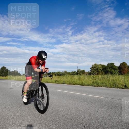 31.08.2025 - Elbe Triathlon Hamburg Michael Burmester http://msf.ph/oto/8661510 31.08.2025 09:08:27 Radfahren 215, 264, 397, 464 meine-sportfotos.de