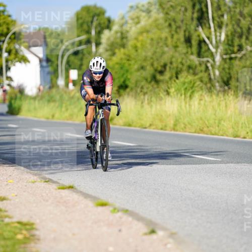 31.08.2025 - Elbe Triathlon Hamburg Michael Burmester http://msf.ph/oto/8661543 31.08.2025 09:00:57 Radfahren 221, 253, 359 meine-sportfotos.de