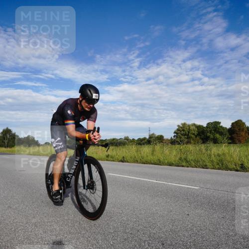 31.08.2025 - Elbe Triathlon Hamburg Michael Burmester http://msf.ph/oto/8661547 31.08.2025 09:08:46 Radfahren 169, 207, 227, 237, 252, 313, 386 meine-sportfotos.de