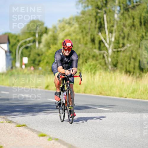 31.08.2025 - Elbe Triathlon Hamburg Michael Burmester http://msf.ph/oto/8661569 31.08.2025 09:01:17 Radfahren 315, 365 meine-sportfotos.de