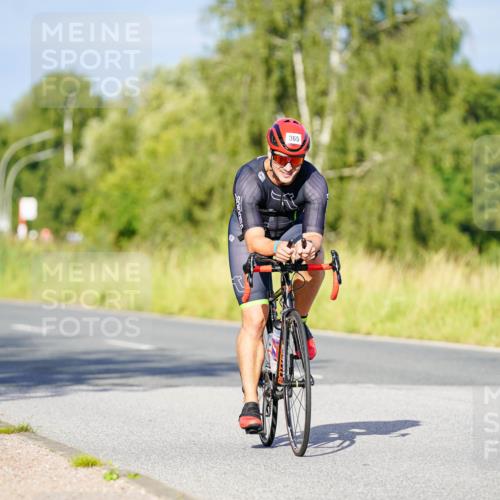 31.08.2025 - Elbe Triathlon Hamburg Michael Burmester http://msf.ph/oto/8661573 31.08.2025 09:01:17 Radfahren 315, 365 meine-sportfotos.de