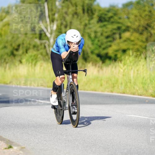 31.08.2025 - Elbe Triathlon Hamburg Michael Burmester http://msf.ph/oto/8661599 31.08.2025 09:01:38 Radfahren 173, 183, 223, 274, 329, 551 meine-sportfotos.de