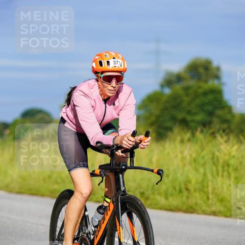 31.08.2025 - Elbe Triathlon Hamburg Michael Burmester http://msf.ph/oto/8661645 31.08.2025 09:01:50 Radfahren 194, 210, 371 meine-sportfotos.de