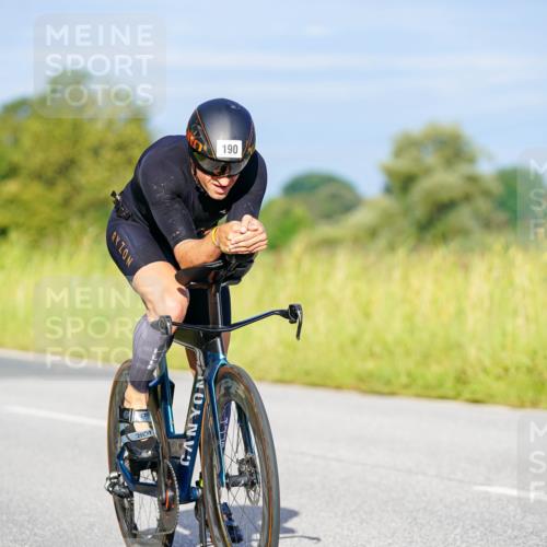 31.08.2025 - Elbe Triathlon Hamburg Michael Burmester http://msf.ph/oto/8661675 31.08.2025 09:02:04 Radfahren 190, 312, 354 meine-sportfotos.de