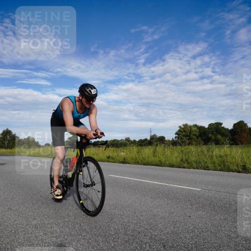 31.08.2025 - Elbe Triathlon Hamburg Michael Burmester http://msf.ph/oto/8661683 31.08.2025 09:10:38 Radfahren 267, 376, 435, 523 meine-sportfotos.de