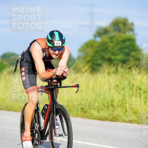 31.08.2025 - Elbe Triathlon Hamburg Michael Burmester http://msf.ph/oto/8661707 31.08.2025 09:02:18 Radfahren 213, 333, 467, 554 meine-sportfotos.de