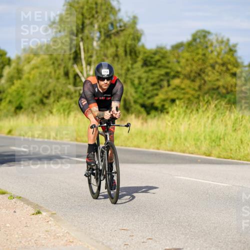 31.08.2025 - Elbe Triathlon Hamburg Michael Burmester http://msf.ph/oto/8661727 31.08.2025 09:02:25 Radfahren 165, 170, 186, 205, 213, 333, 363, 455 meine-sportfotos.de