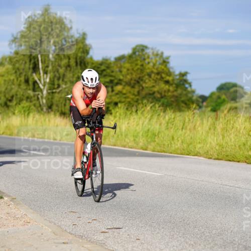 31.08.2025 - Elbe Triathlon Hamburg Michael Burmester http://msf.ph/oto/8661734 31.08.2025 09:02:26 Radfahren 165, 170, 186, 205, 213, 333, 363, 455 meine-sportfotos.de