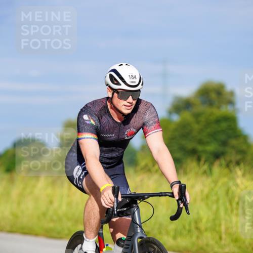 31.08.2025 - Elbe Triathlon Hamburg Michael Burmester http://msf.ph/oto/8661765 31.08.2025 09:02:37 Radfahren 184 meine-sportfotos.de
