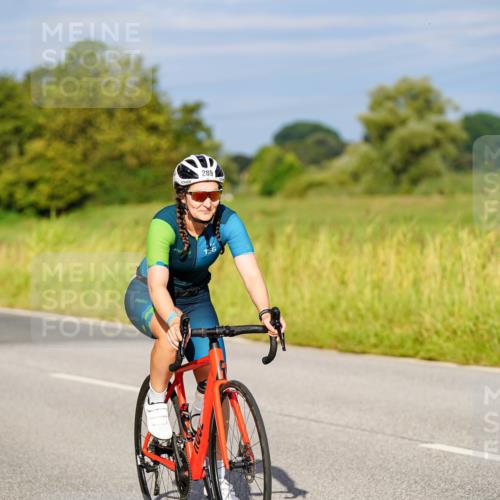 31.08.2025 - Elbe Triathlon Hamburg Michael Burmester http://msf.ph/oto/8661772 31.08.2025 09:03:04 Radfahren 245, 289 meine-sportfotos.de