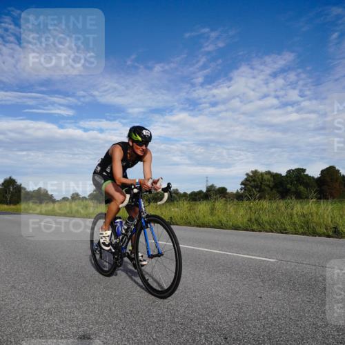 31.08.2025 - Elbe Triathlon Hamburg Michael Burmester http://msf.ph/oto/8661787 31.08.2025 09:11:48 Radfahren 233, 246, 318, 348, 451 meine-sportfotos.de