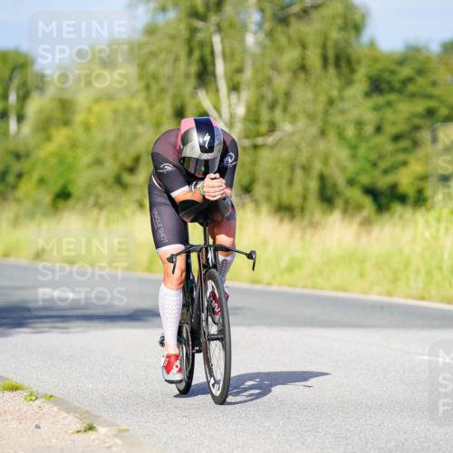 31.08.2025 - Elbe Triathlon Hamburg Michael Burmester http://msf.ph/oto/8661797 31.08.2025 09:03:44 Radfahren 191, 209, 378, 506 meine-sportfotos.de