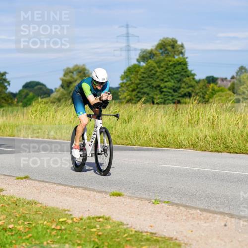 31.08.2025 - Elbe Triathlon Hamburg Michael Burmester http://msf.ph/oto/8661881 31.08.2025 09:04:40 Radfahren 220, 255 meine-sportfotos.de