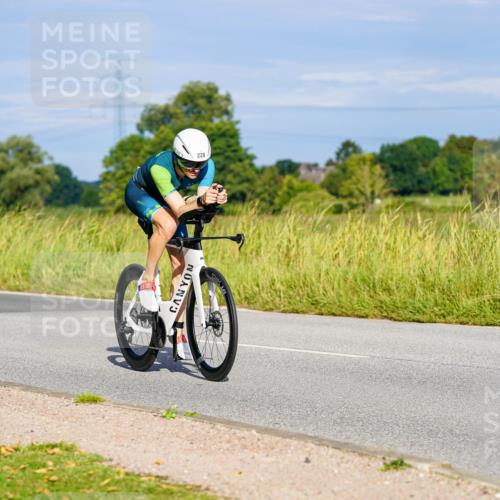 31.08.2025 - Elbe Triathlon Hamburg Michael Burmester http://msf.ph/oto/8661884 31.08.2025 09:04:40 Radfahren 220, 255 meine-sportfotos.de