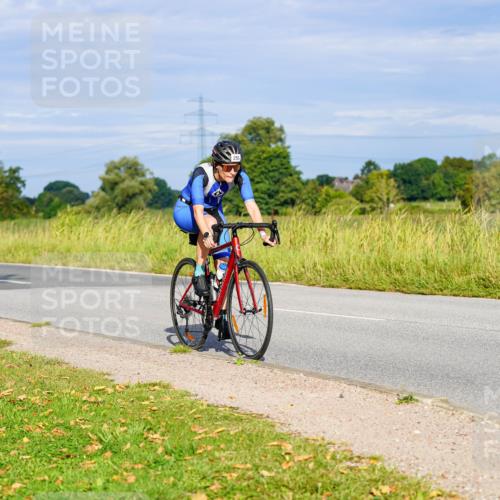 31.08.2025 - Elbe Triathlon Hamburg Michael Burmester http://msf.ph/oto/8661888 31.08.2025 09:04:42 Radfahren 220, 255 meine-sportfotos.de