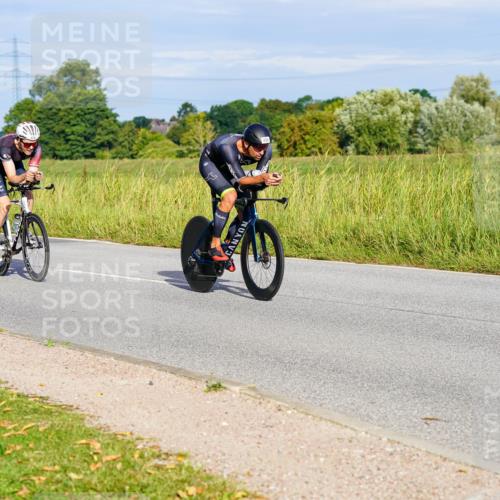 31.08.2025 - Elbe Triathlon Hamburg Michael Burmester http://msf.ph/oto/8661898 31.08.2025 09:04:56 Radfahren 214, 230, 319, 476 meine-sportfotos.de