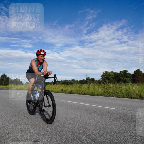 31.08.2025 - Elbe Triathlon Hamburg Michael Burmester http://msf.ph/oto/8661909 31.08.2025 09:12:49 Radfahren 223, 341, 383, 385 meine-sportfotos.de