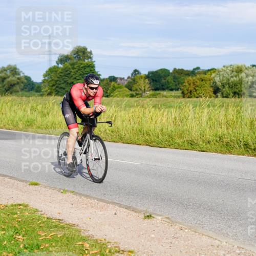 31.08.2025 - Elbe Triathlon Hamburg Michael Burmester http://msf.ph/oto/8661926 31.08.2025 09:05:05 Radfahren 332, 539 meine-sportfotos.de