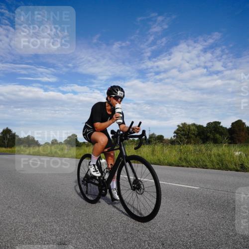 31.08.2025 - Elbe Triathlon Hamburg Michael Burmester http://msf.ph/oto/8661961 31.08.2025 09:13:08 Radfahren 268, 281, 298, 507, 514 meine-sportfotos.de