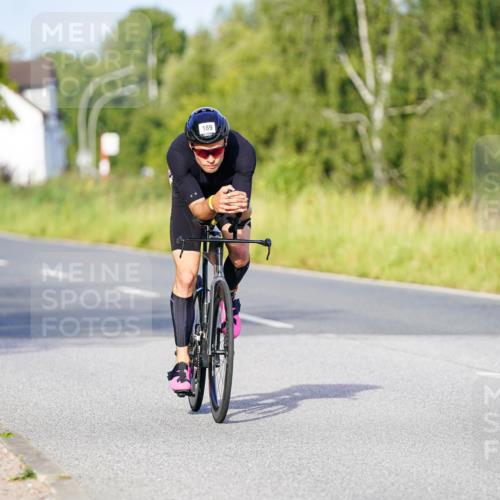 31.08.2025 - Elbe Triathlon Hamburg Michael Burmester http://msf.ph/oto/8661972 31.08.2025 09:06:06 Radfahren 189, 228, 343, 392 meine-sportfotos.de
