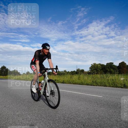 31.08.2025 - Elbe Triathlon Hamburg Michael Burmester http://msf.ph/oto/8661974 31.08.2025 09:13:18 Radfahren 258, 286, 337 meine-sportfotos.de