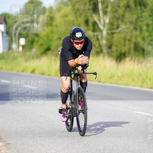 31.08.2025 - Elbe Triathlon Hamburg Michael Burmester http://msf.ph/oto/8661975 31.08.2025 09:06:06 Radfahren 189, 228, 343, 392 meine-sportfotos.de