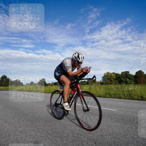 31.08.2025 - Elbe Triathlon Hamburg Michael Burmester http://msf.ph/oto/8662005 31.08.2025 09:13:32 Radfahren 168, 259, 292, 345, 355, 393 meine-sportfotos.de