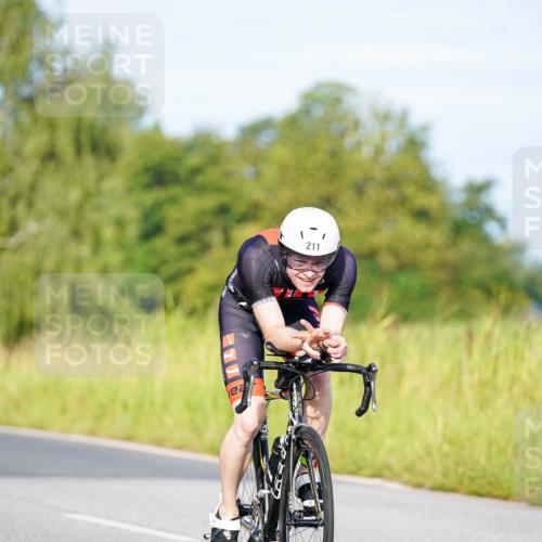 31.08.2025 - Elbe Triathlon Hamburg Michael Burmester http://msf.ph/oto/8662047 31.08.2025 09:07:06 Radfahren 208, 211, 314, 340 meine-sportfotos.de