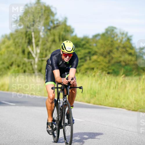 31.08.2025 - Elbe Triathlon Hamburg Michael Burmester http://msf.ph/oto/8662059 31.08.2025 09:07:11 Radfahren 242, 283, 300, 304, 314, 340, 342, 441 meine-sportfotos.de