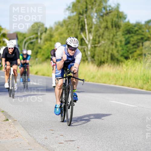 31.08.2025 - Elbe Triathlon Hamburg Michael Burmester http://msf.ph/oto/8662061 31.08.2025 09:07:12 Radfahren 242, 283, 300, 304, 314, 340, 342, 441 meine-sportfotos.de