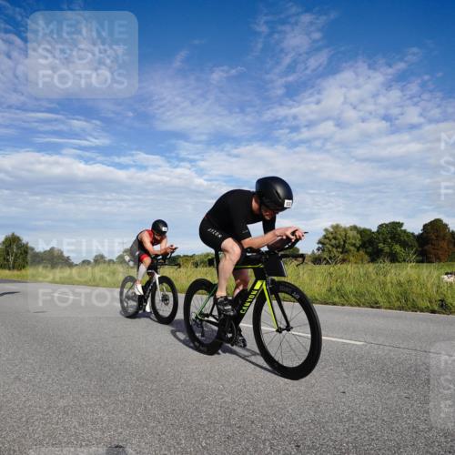 31.08.2025 - Elbe Triathlon Hamburg Michael Burmester http://msf.ph/oto/8662076 31.08.2025 09:14:35 Radfahren 183, 186, 194, 205, 409, 596, 630 meine-sportfotos.de