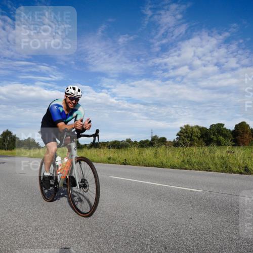 31.08.2025 - Elbe Triathlon Hamburg Michael Burmester http://msf.ph/oto/8662096 31.08.2025 09:15:09 Radfahren 291, 333, 359, 534 meine-sportfotos.de